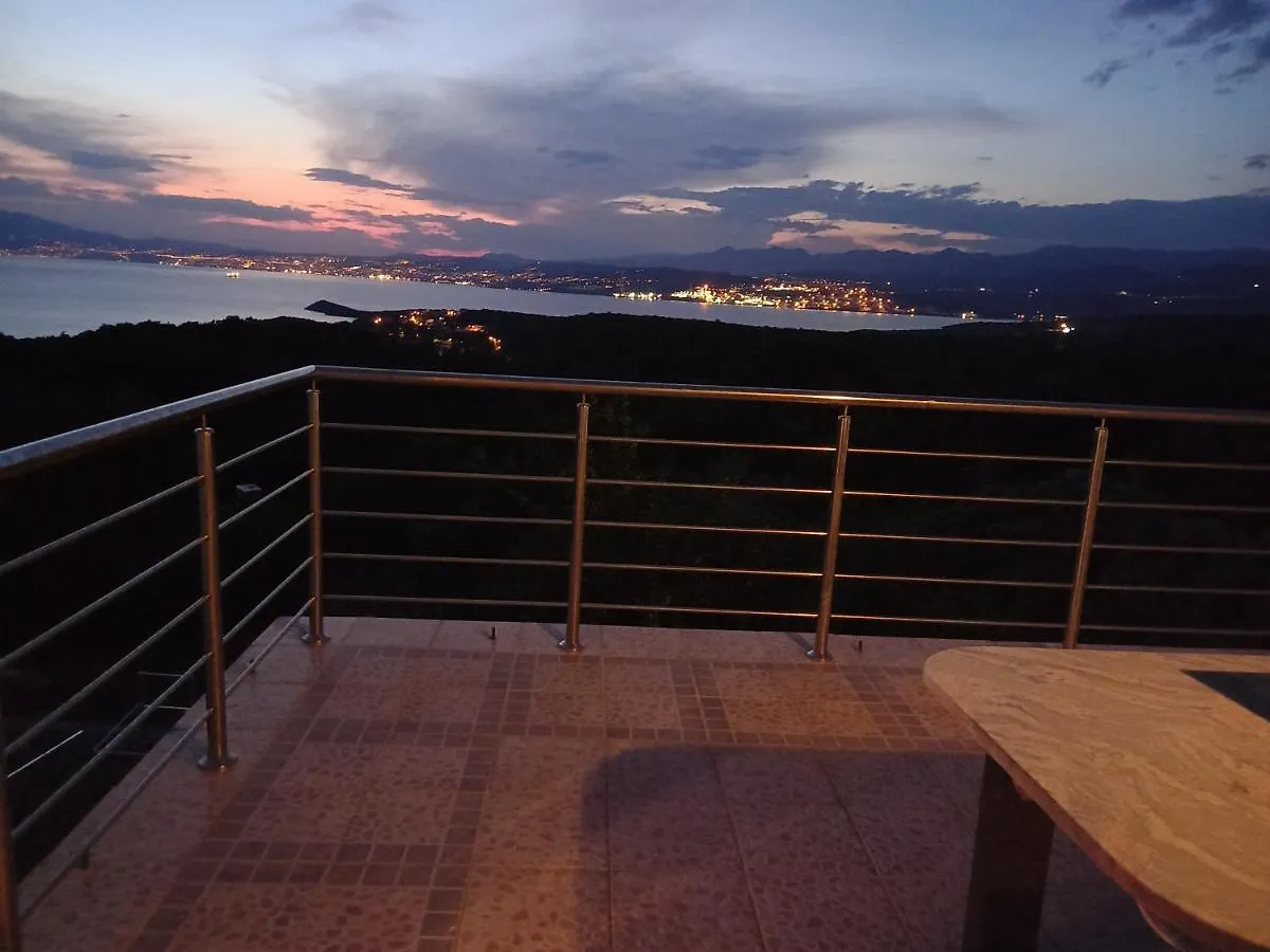 Apartman D,Apartman