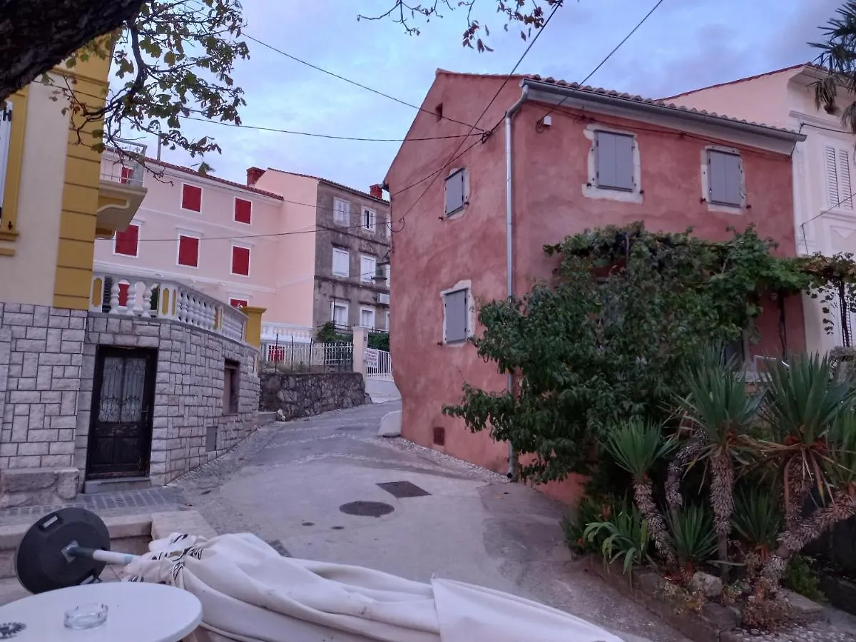 D,Apartman Apartman Omisalj