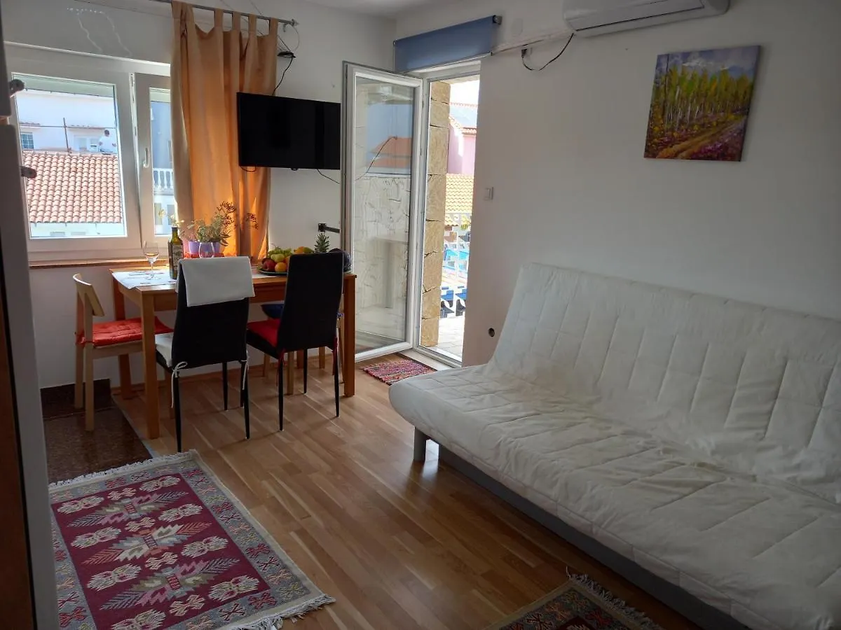 D,Apartman Omišalj 0*,