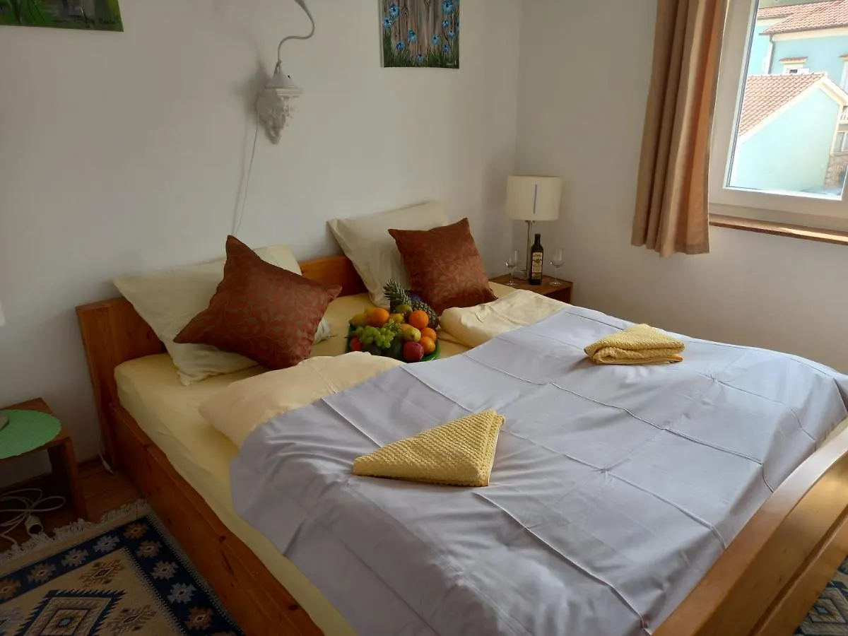 D,Apartman Omišalj Appartamento